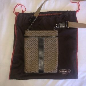 BEIGE COACH MONOGRAM CROSSBODY